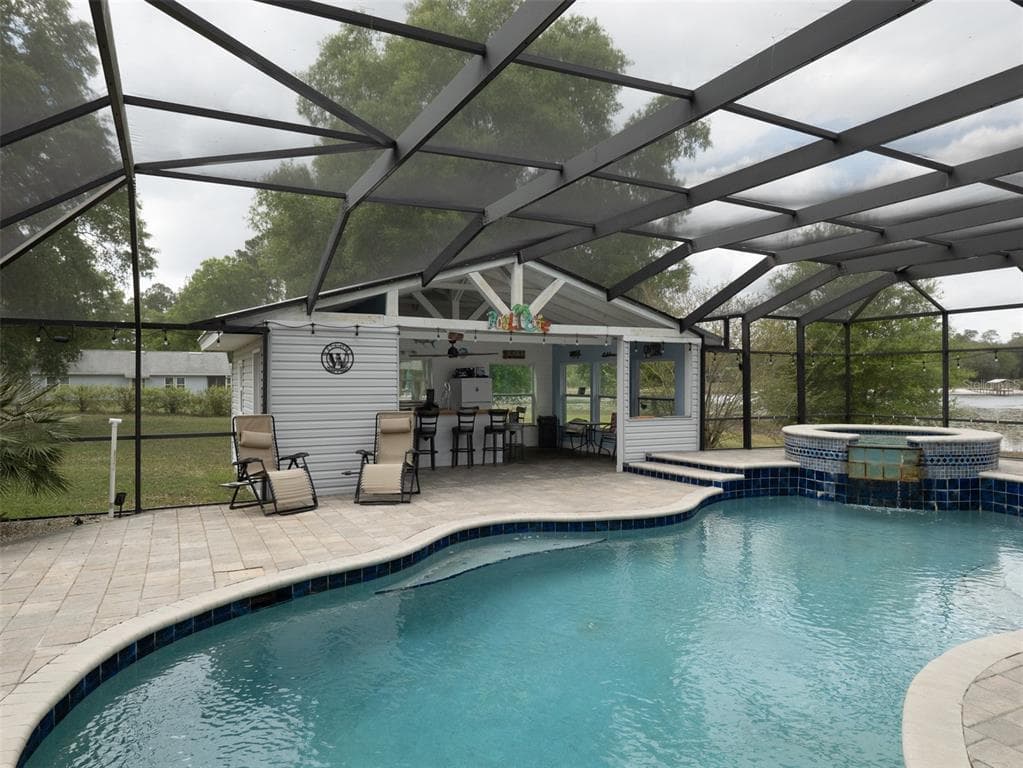 5119 HESKETT LANE photo 4