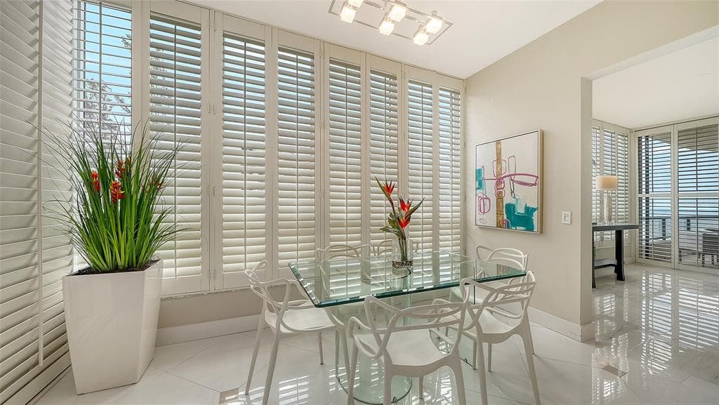 415 L AMBIANCE DRIVE A301 photo 19