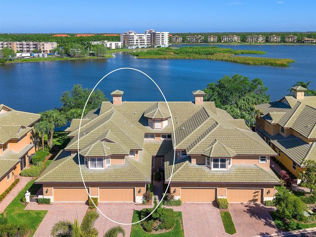 6427 MOORINGS POINT CIRCLE 101 photo 1
