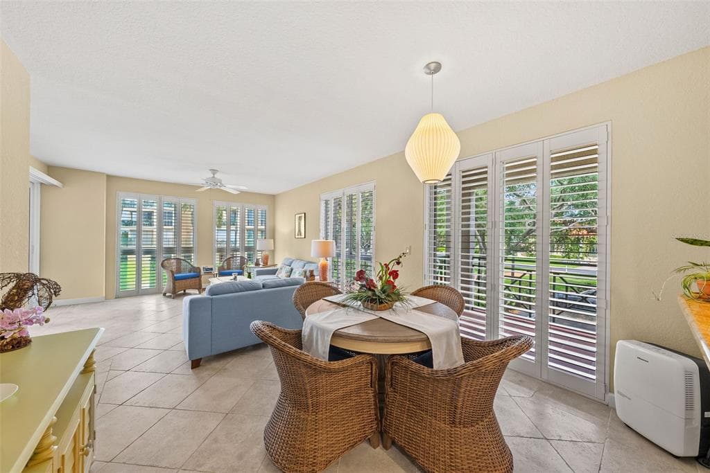 4780 DOLPHIN CAY LANE S 109 photo 4