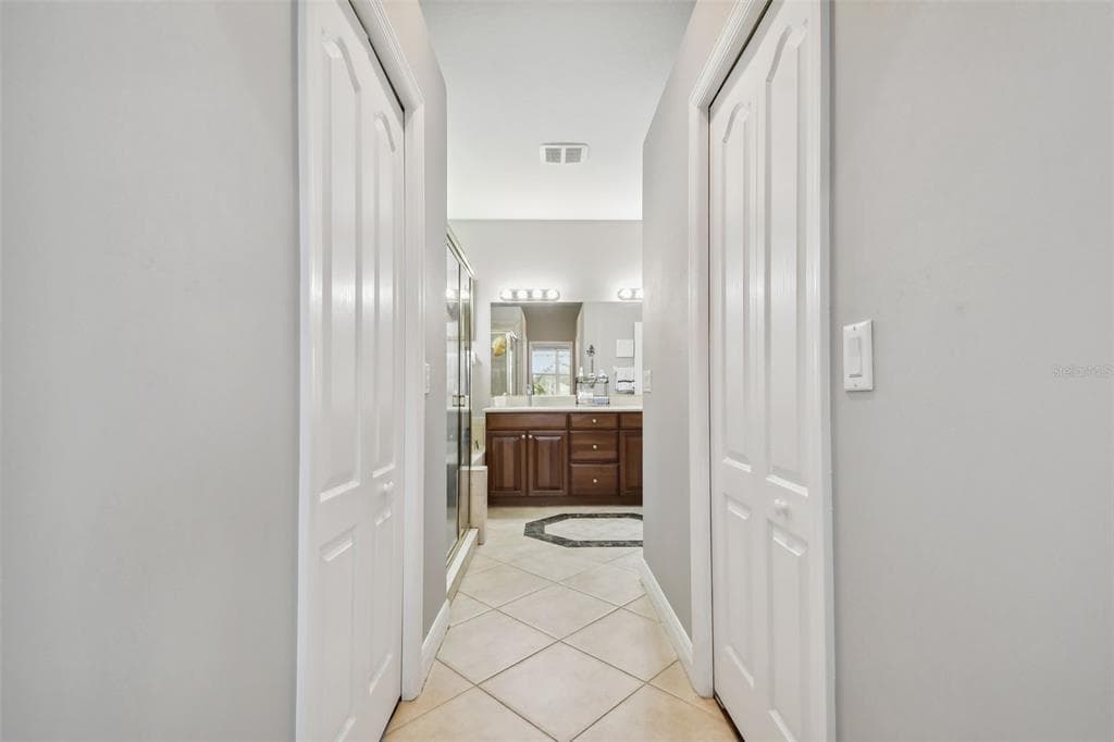 5056 LAKEHURST COURT photo 20