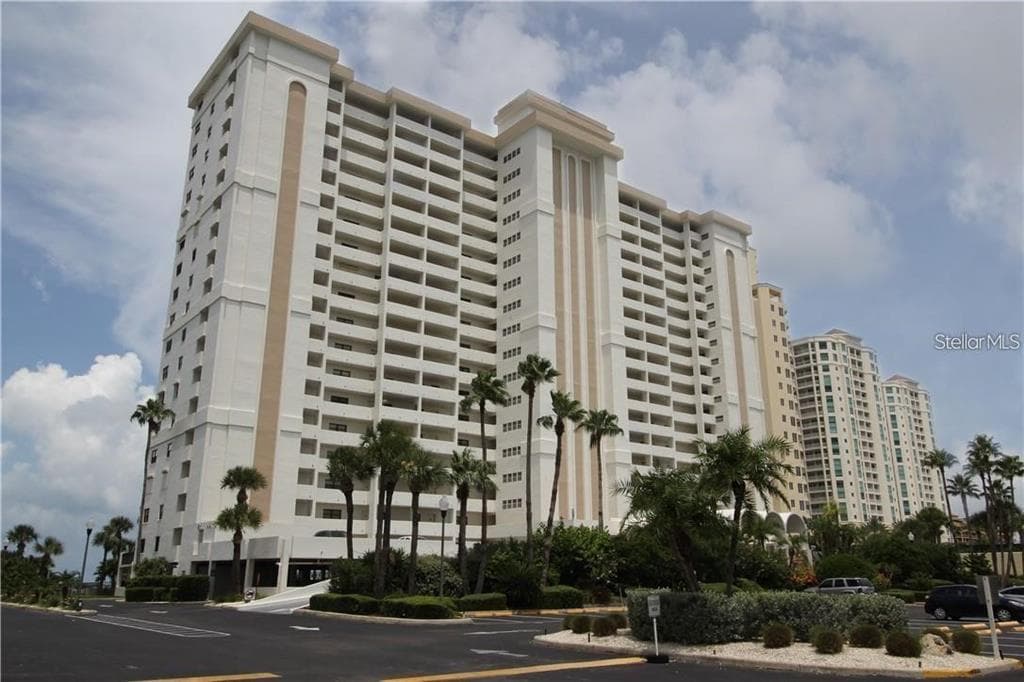 1230 GULF BOULEVARD 304 photo 1