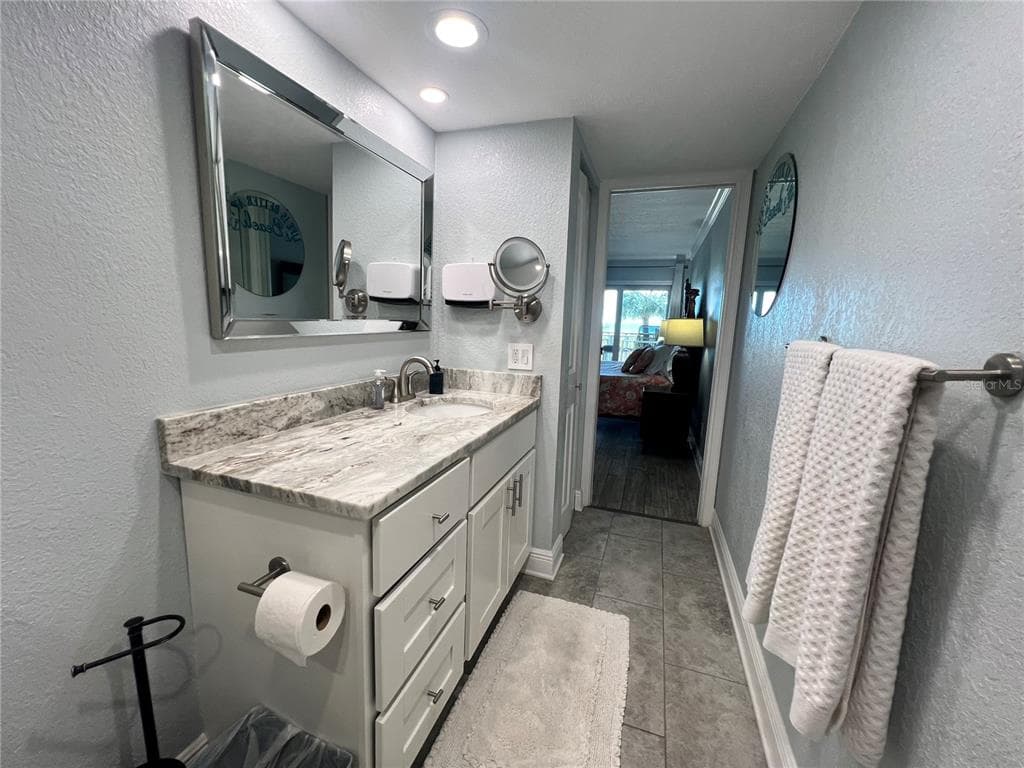 1230 GULF BOULEVARD 304 photo 18
