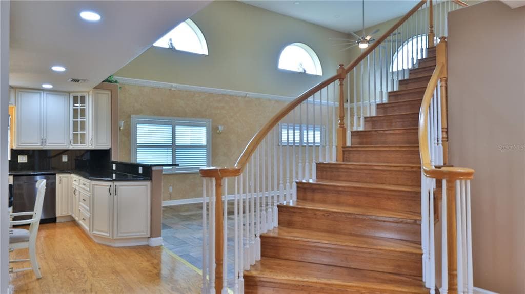 87 CIMMARON DRIVE photo 16