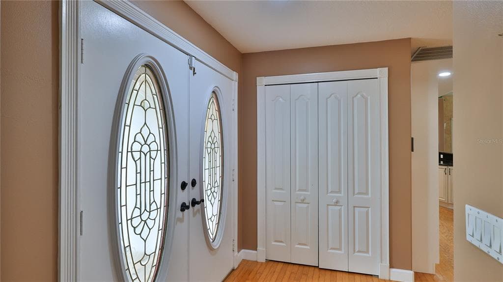 87 CIMMARON DRIVE 5