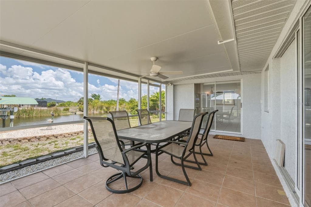 15184 ALDAMA CIRCLE photo 24