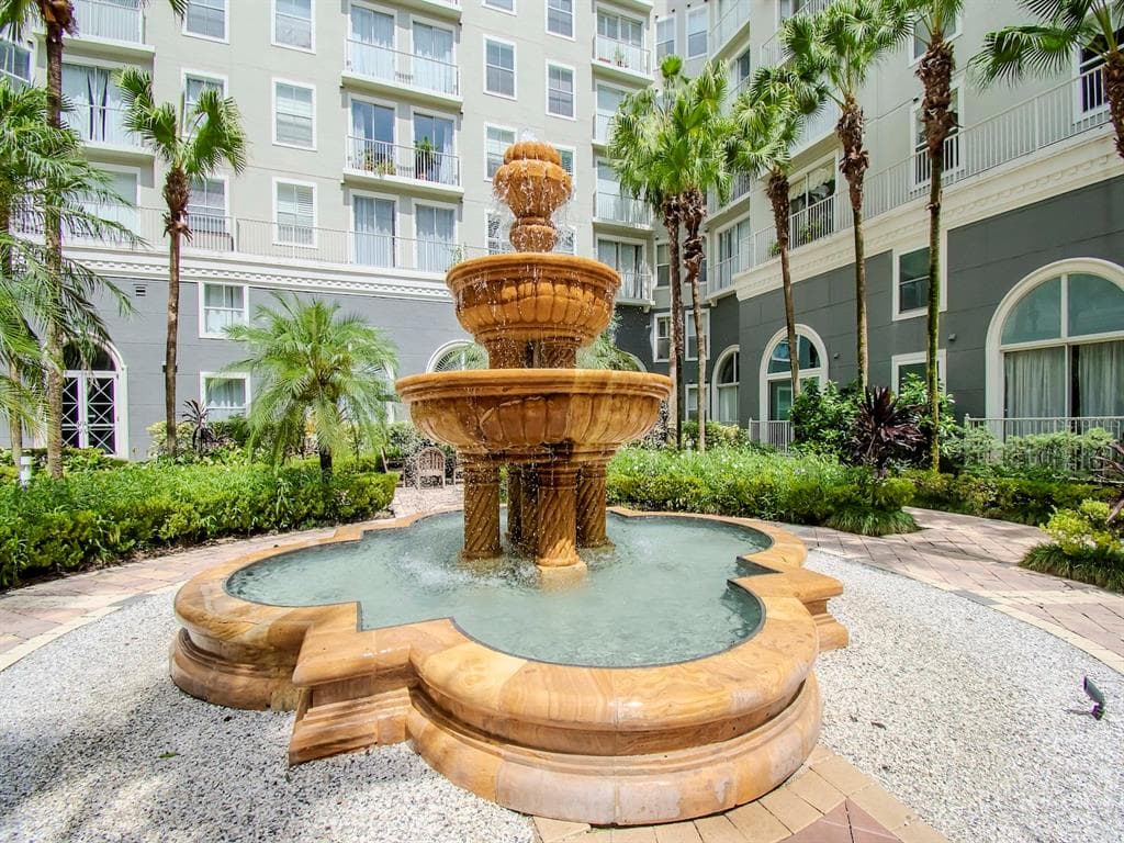 700 S HARBOUR ISLAND BOULEVARD 245 photo 3