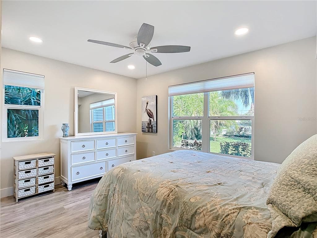 4410 WARREN AVENUE 101 photo 20