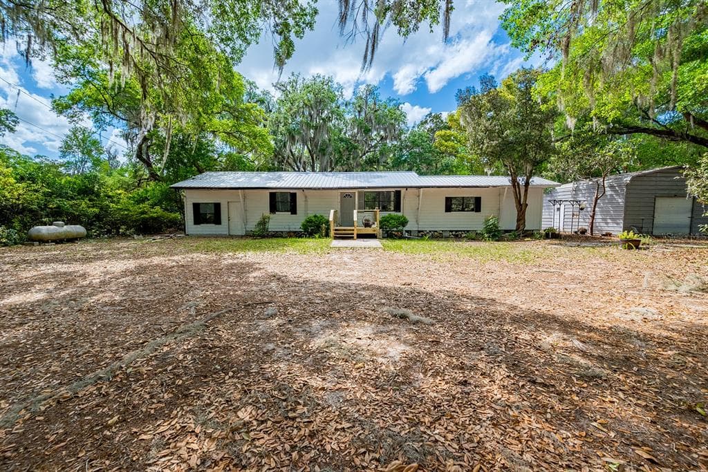 6308 ISLAND ROAD photo 3