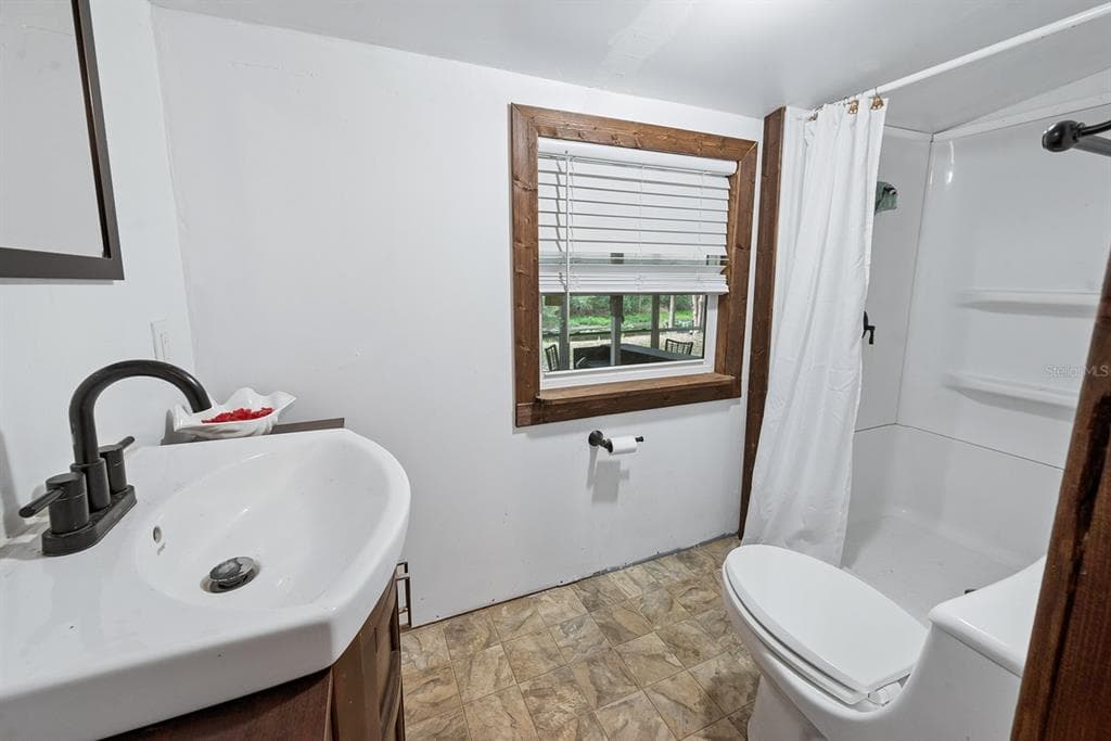 6308 ISLAND ROAD photo 14