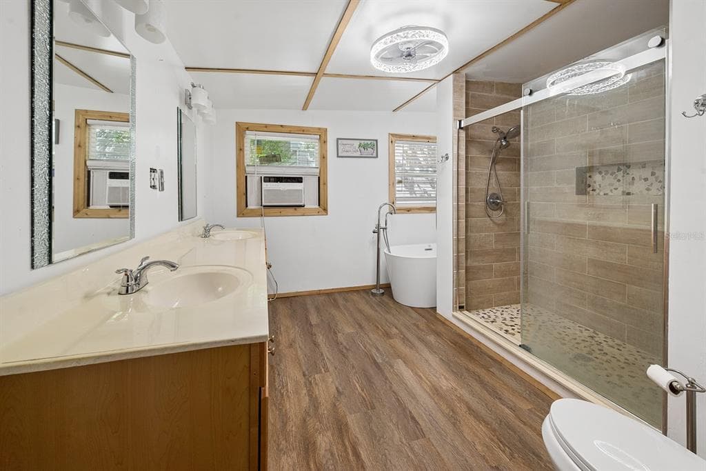 6308 ISLAND ROAD photo 11