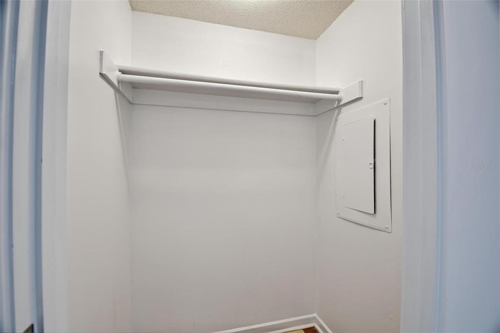 44 CLUB HOUSE DRIVE 106 photo 24