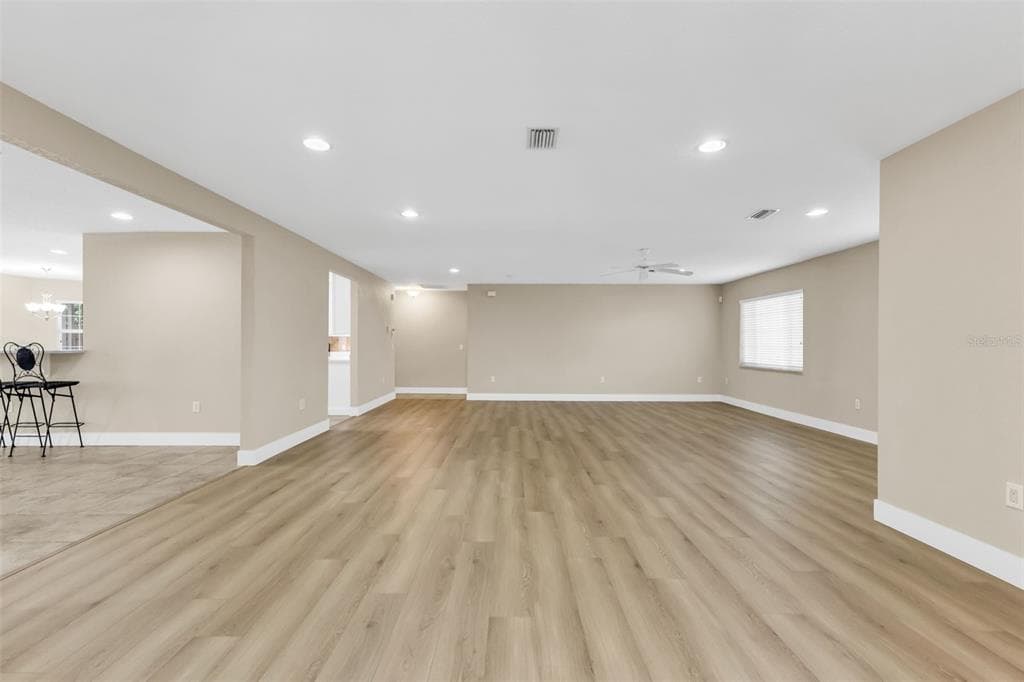 28401 COCO PALM DR photo 13