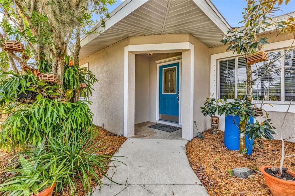 28401 COCO PALM DR 5