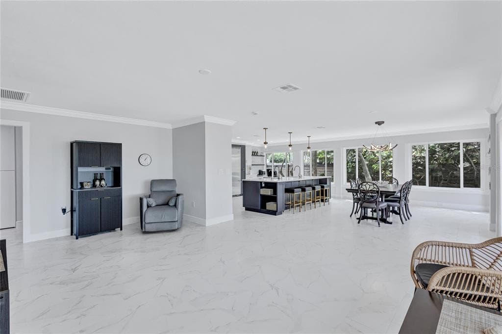 2612 KEYSTONE COURT N photo 21