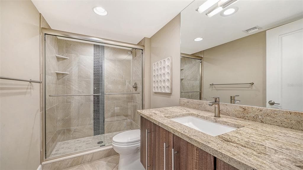 2425 GULF OF MEXICO DRIVE 1A photo 22