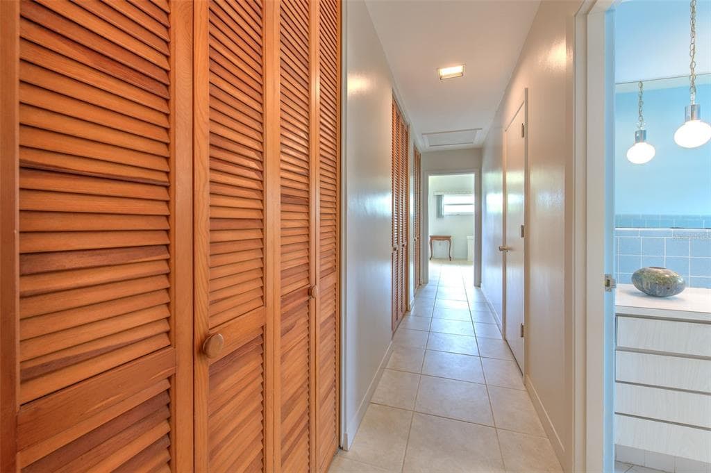 7102 MANDY LANE photo 25