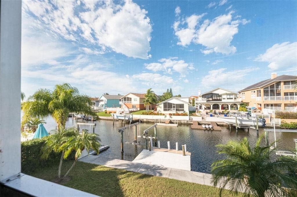 6225 BAYSIDE DRIVE photo 22