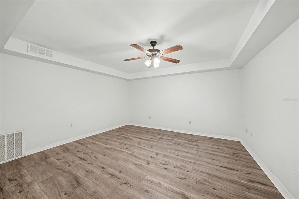 6225 BAYSIDE DRIVE photo 18
