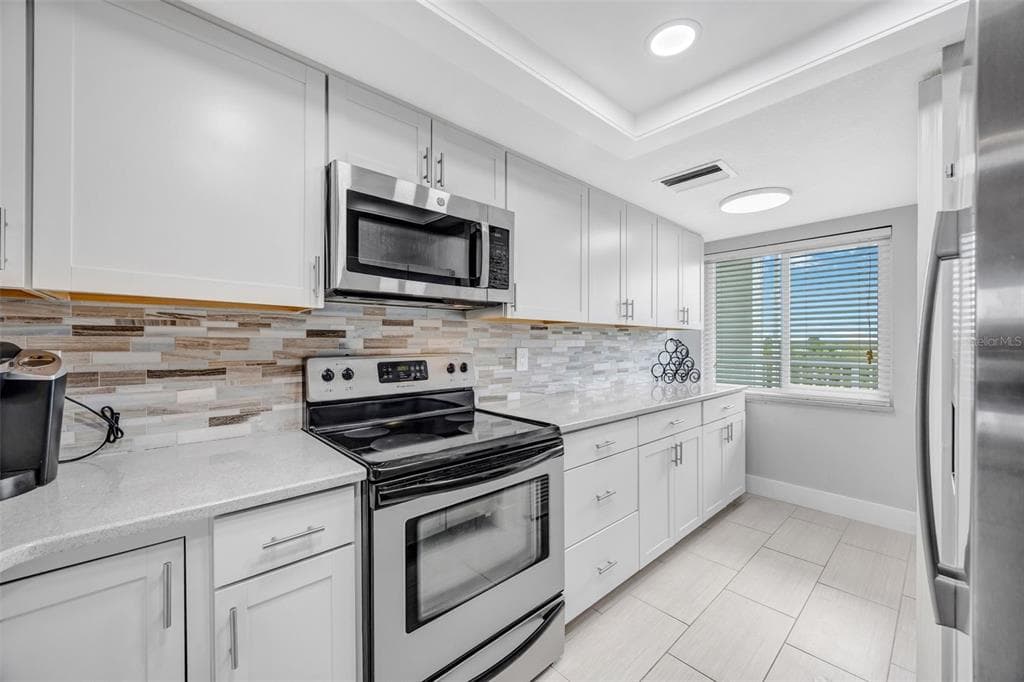 4620 BAY BOULEVARD 1117 photo 9