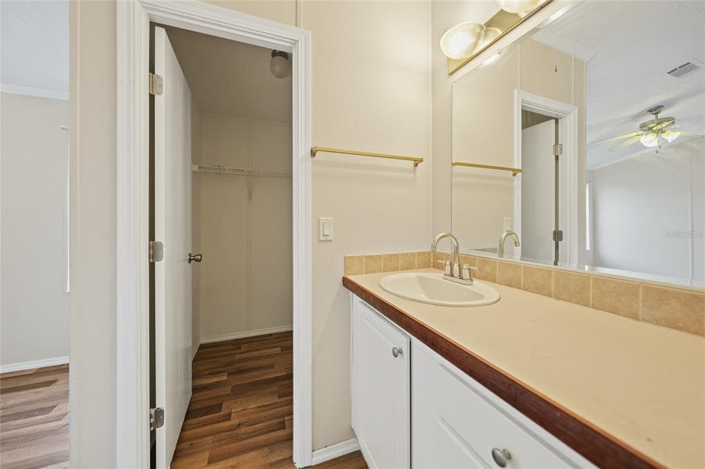 3018 BAYBERRY AVENUE photo 18