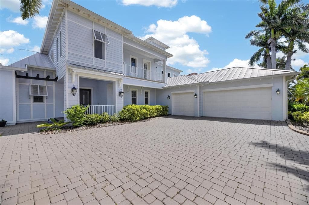 613 BALIBAY ROAD photo 11