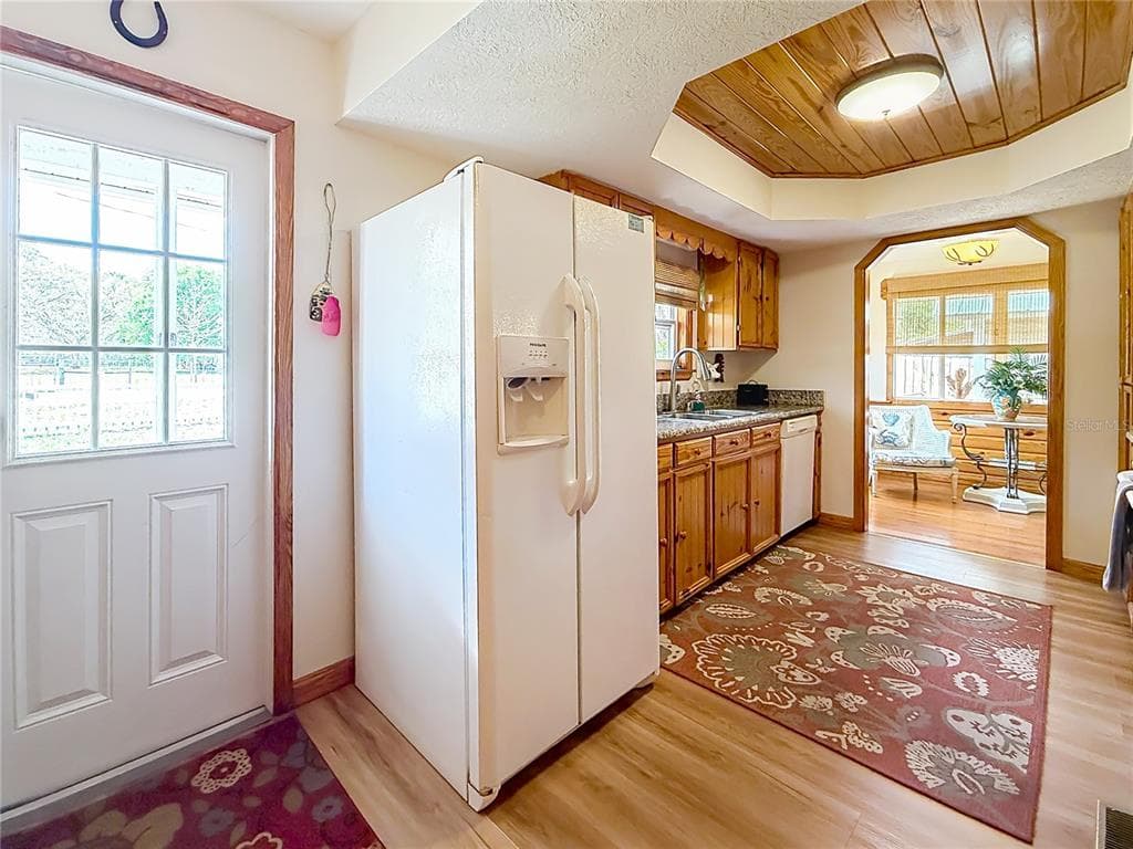4129 E RIVERSIDE DRIVE photo 21