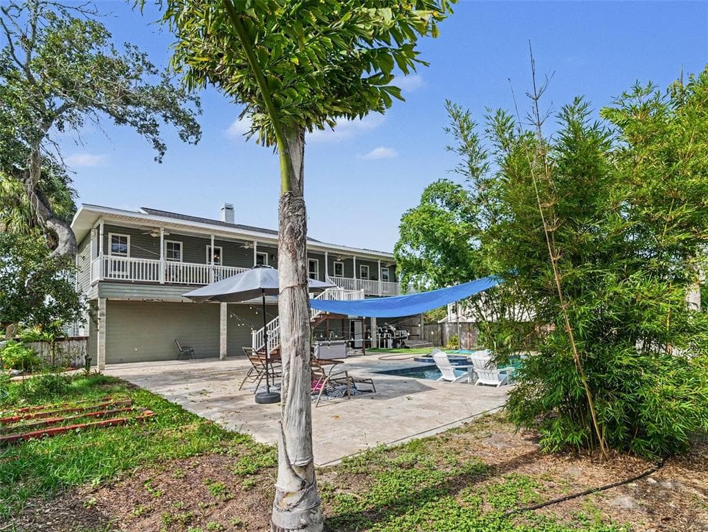 1740 BAYSHORE DRIVE 3