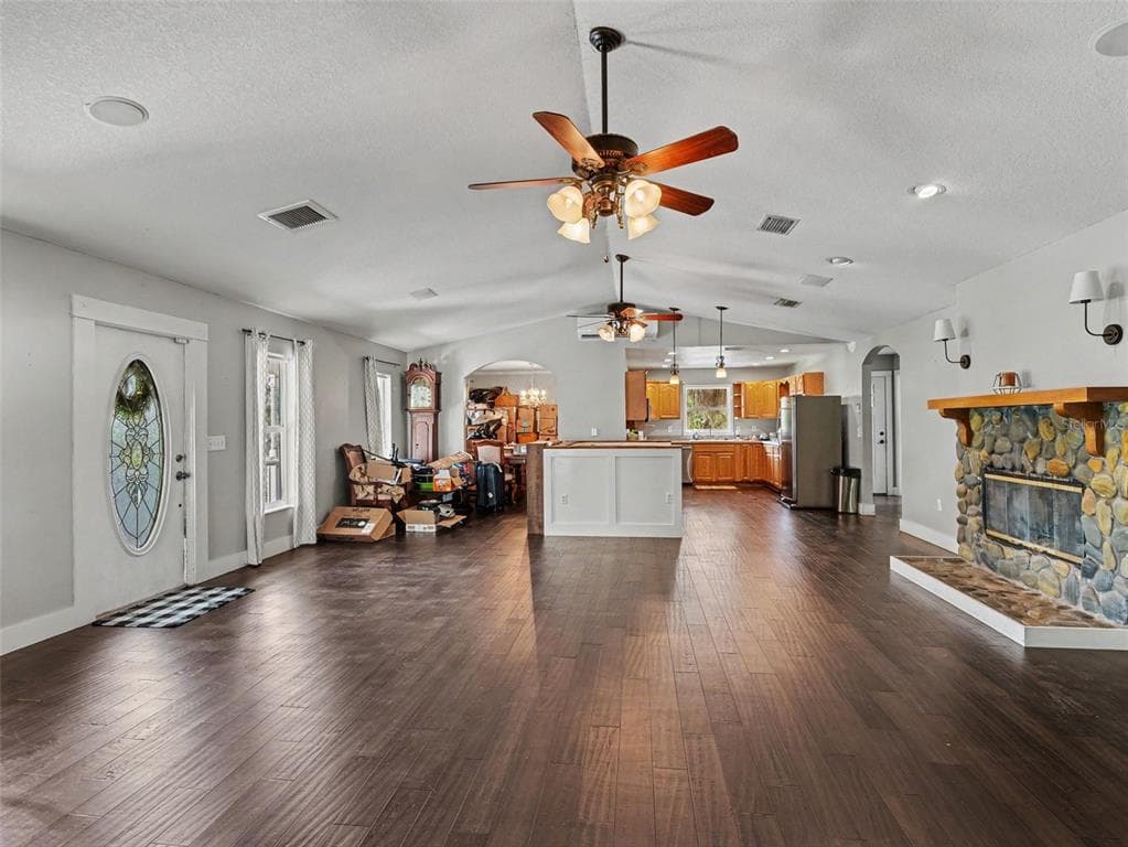 1740 BAYSHORE DRIVE photo 10