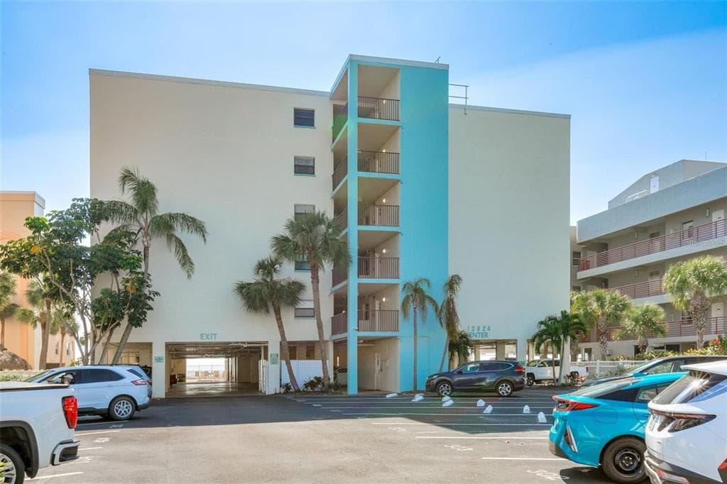 12924 GULF BOULEVARD 510 photo 14