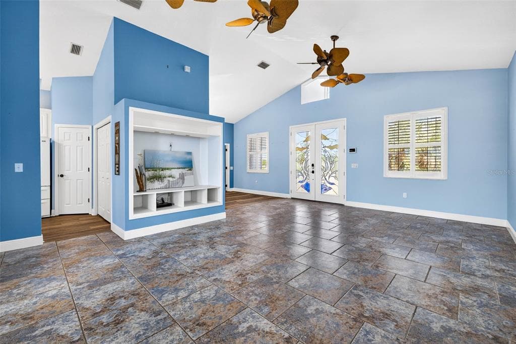 821 BLUE HERON BOULEVARD photo 13