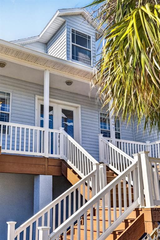 821 BLUE HERON BOULEVARD 5