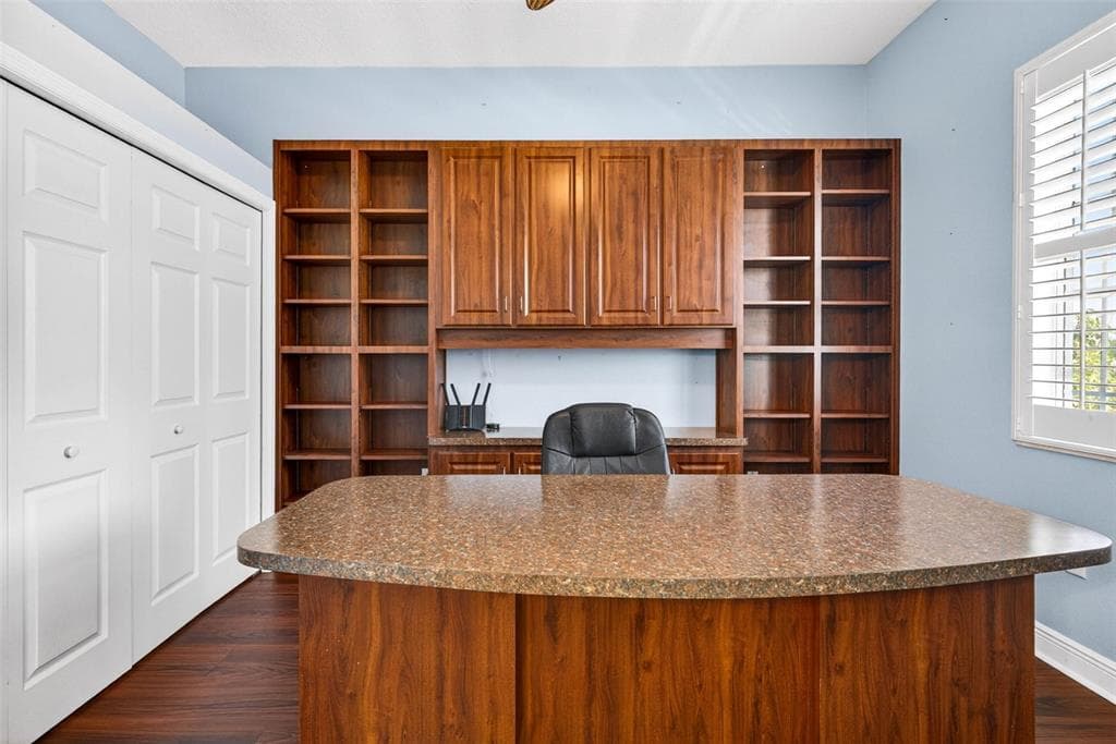 821 BLUE HERON BOULEVARD photo 25