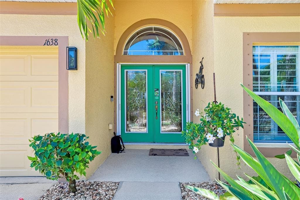 1638 MIRA LAGO CIRCLE photo 6
