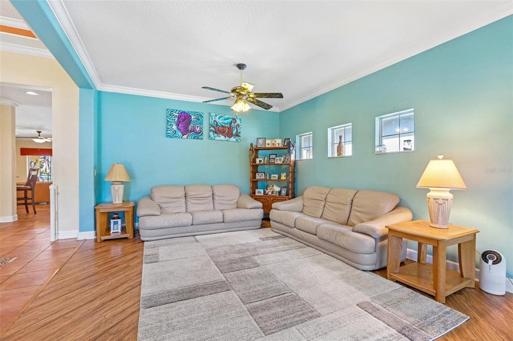 1638 MIRA LAGO CIRCLE photo 9