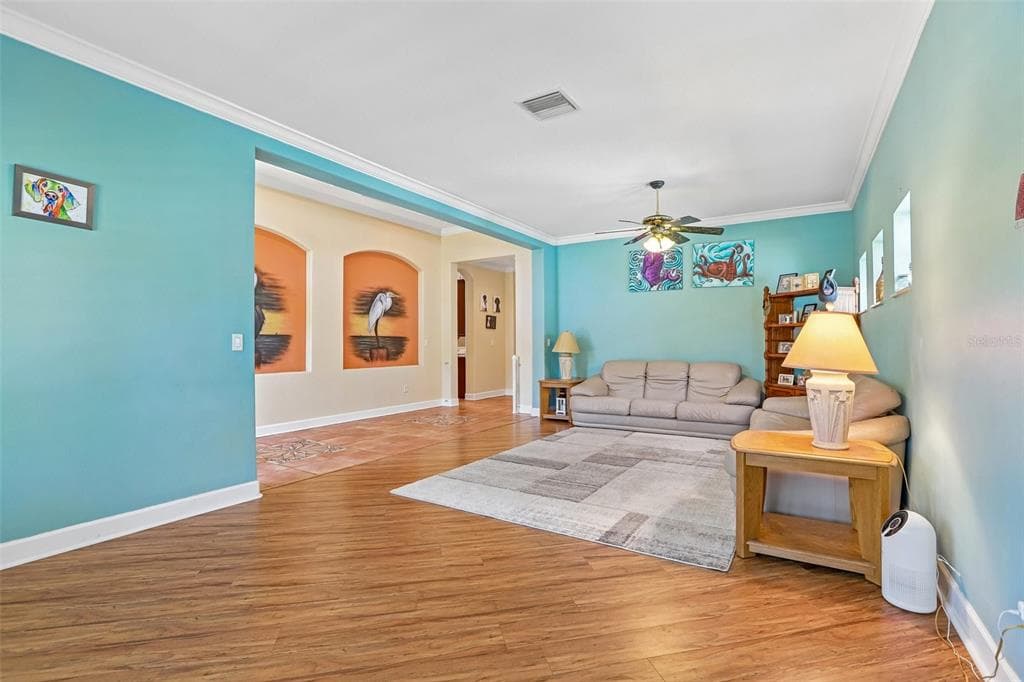 1638 MIRA LAGO CIRCLE photo 10