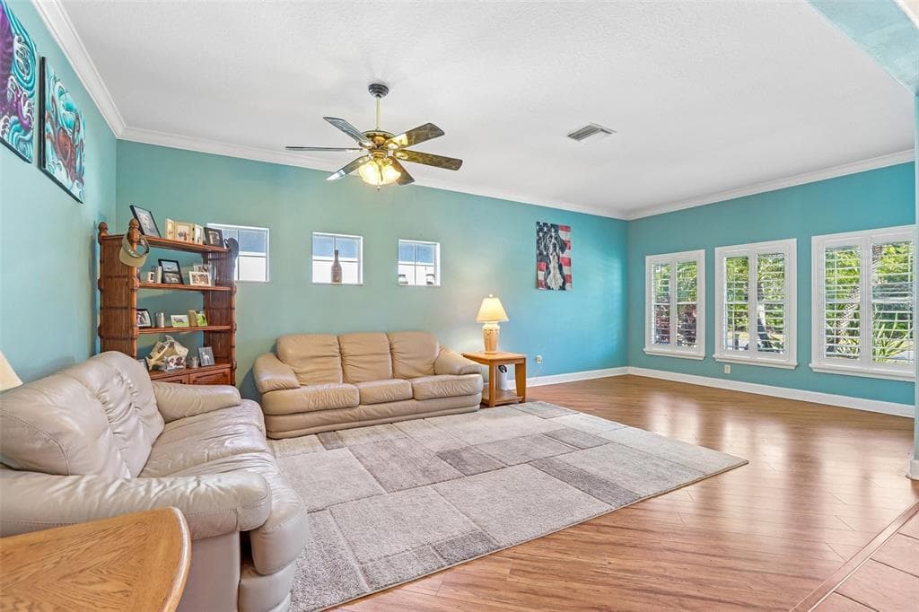1638 MIRA LAGO CIRCLE photo 8