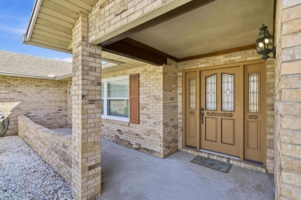 23 CHRISTOPHER COURT photo 17