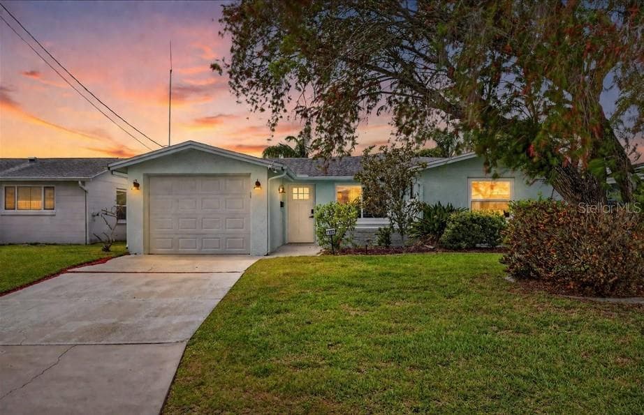 4953 BLUE HERON DRIVE 1