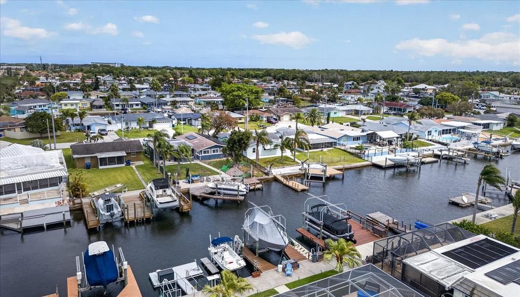 4953 BLUE HERON DRIVE 4