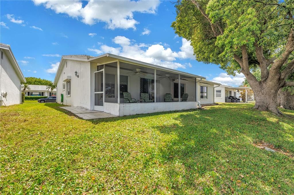 9210 40TH STREET N photo 12
