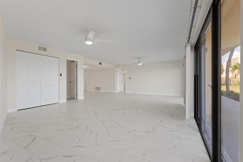 7540 SUNSHINE SKYWAY LANE S T35 photo 19
