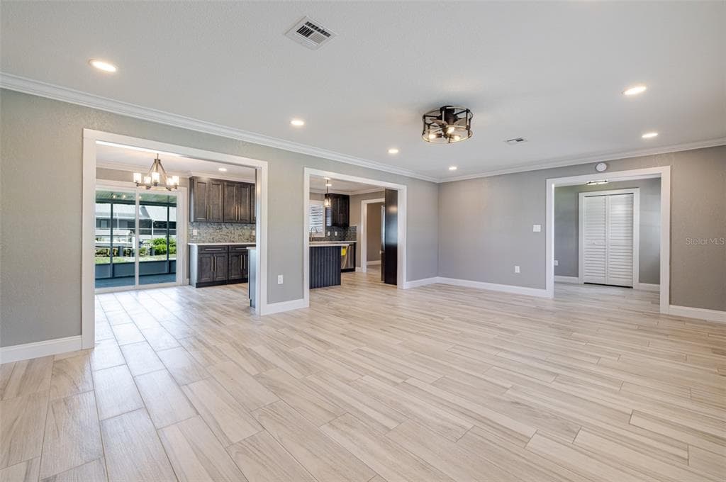 3127 SHANNON DRIVE photo 10
