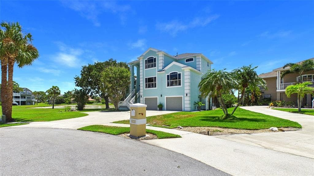 2106 PELICAN COURT photo 8