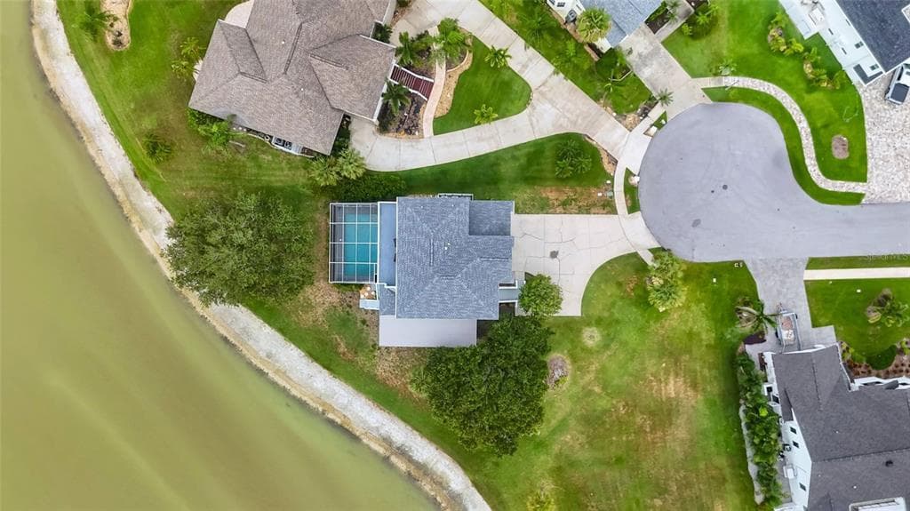 2106 PELICAN COURT photo 25