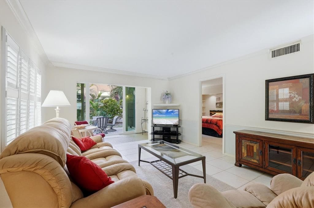 260 SANTA MARIA STREET 105 photo 10