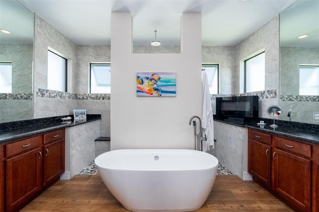 15252 CHINOOK WAY photo 24
