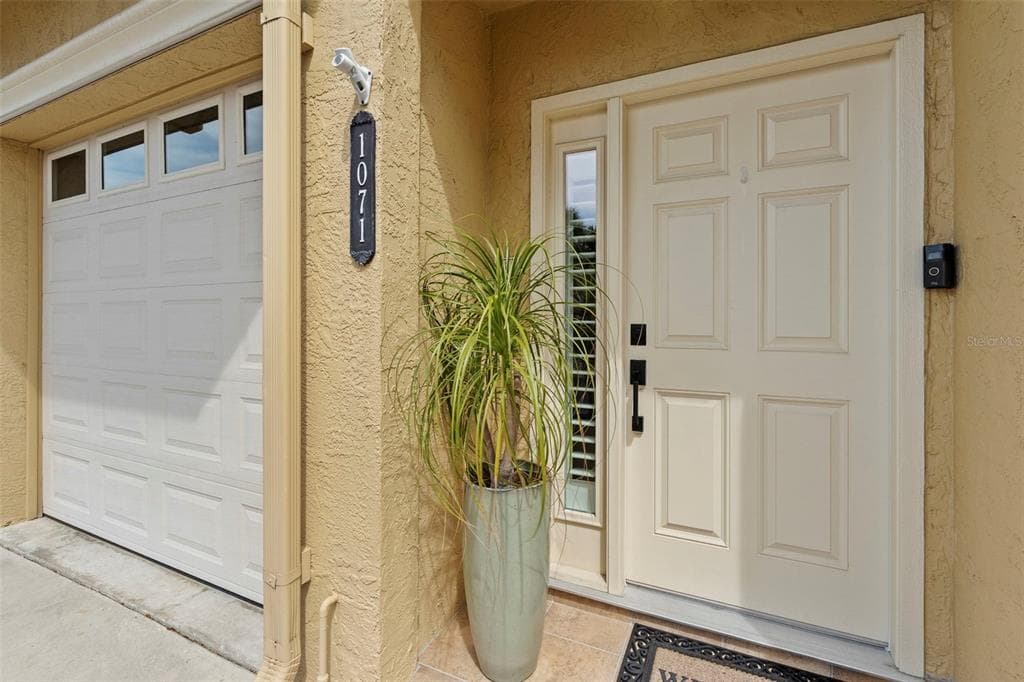 1071 PINELLAS BAYWAY S photo 9