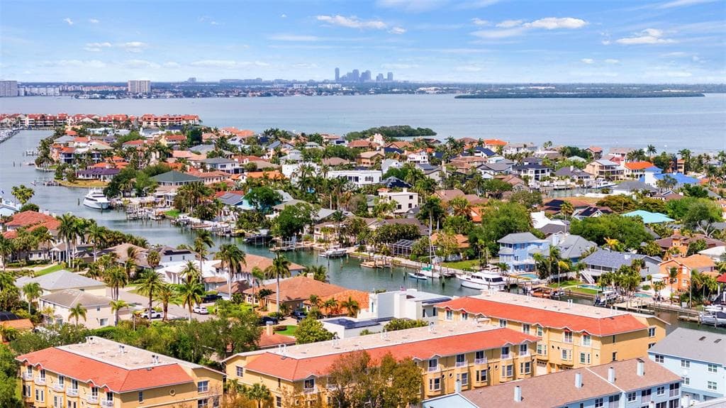 1071 PINELLAS BAYWAY S photo 8