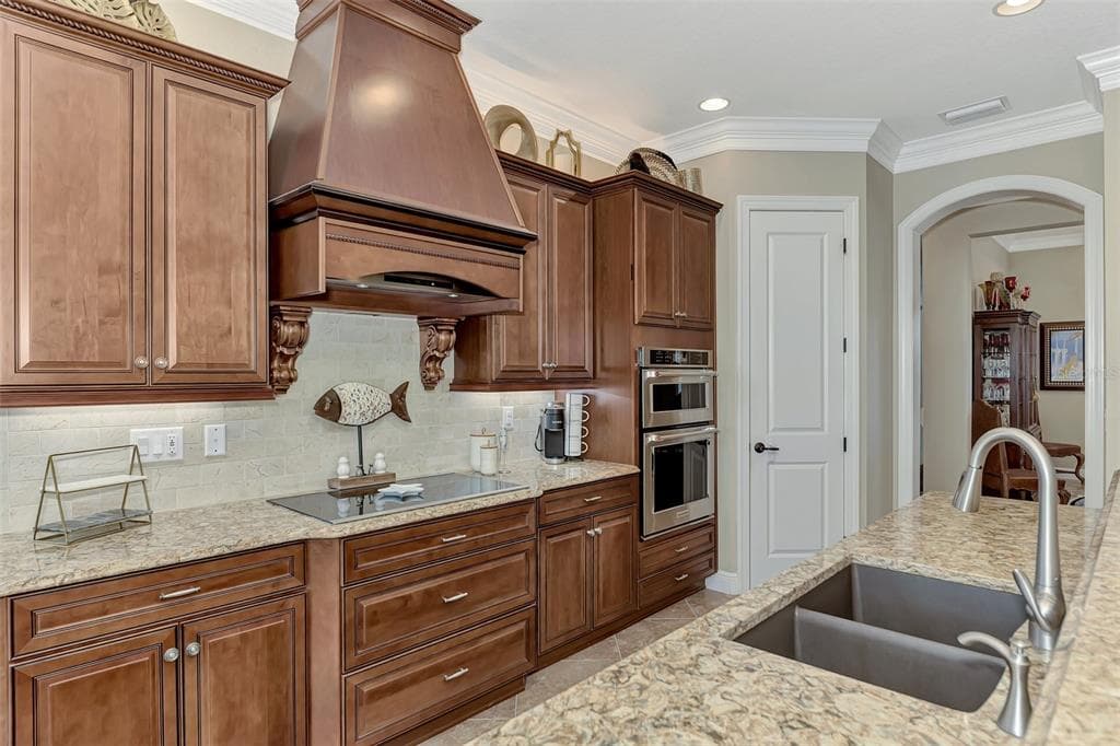 10965 BULLRUSH DRIVE photo 23